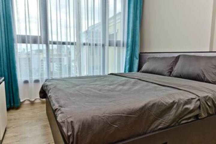 Room 6 of 29