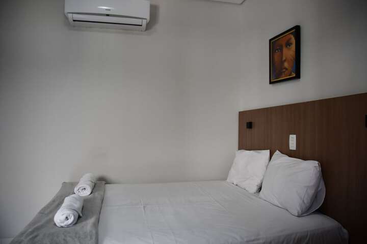 Room 30 of 48