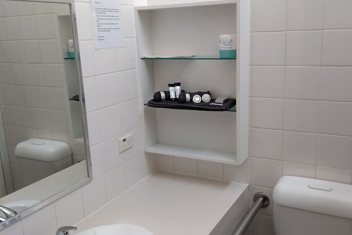 Room 17 of 23