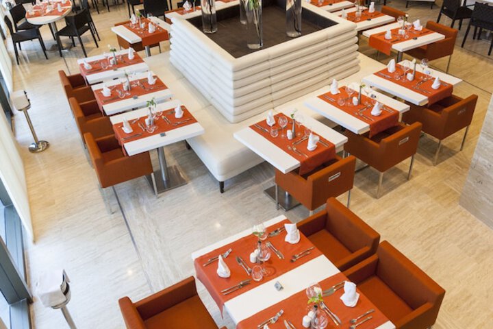 Dining 147 of 268