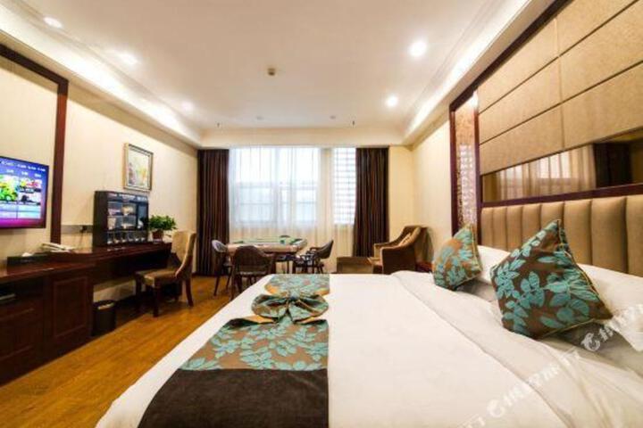 Chunlin Hotel