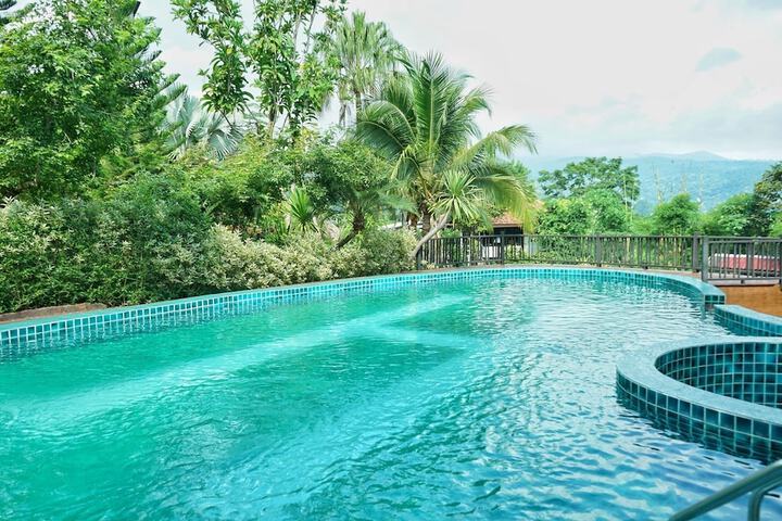 Pool 73 of 108