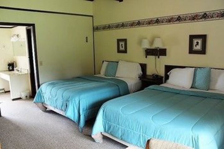 Room 26 of 43