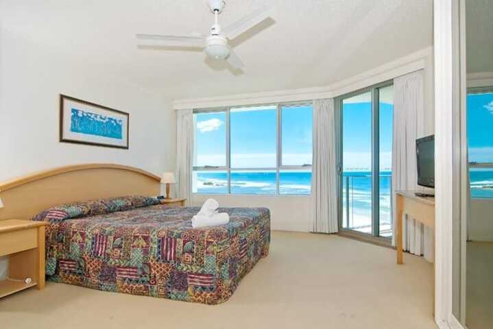 Room 20 of 136