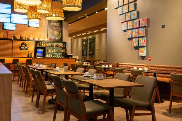 Dining 94 of 164