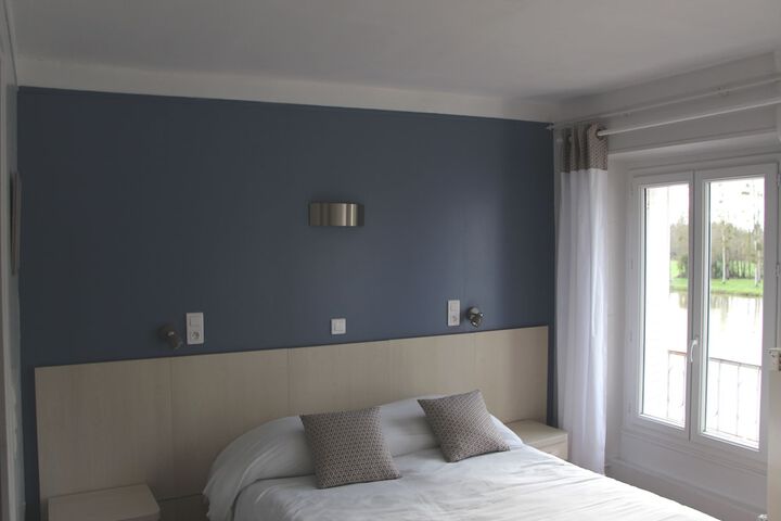 Room 3 of 24