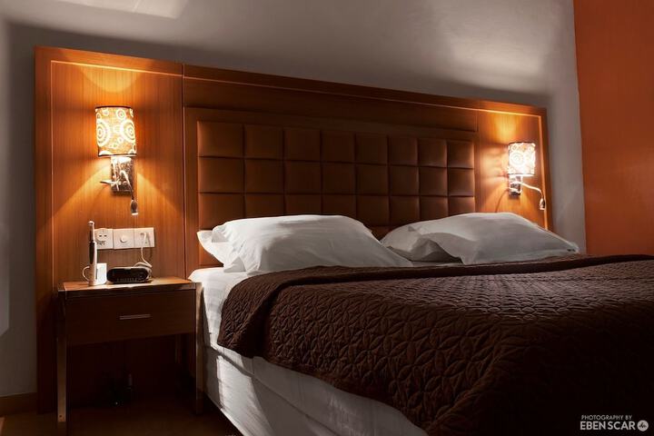 Room 14 of 38