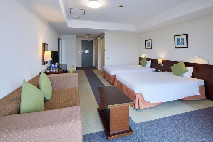 Room 21 of 92