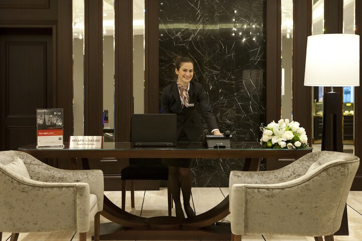 Concierge desk