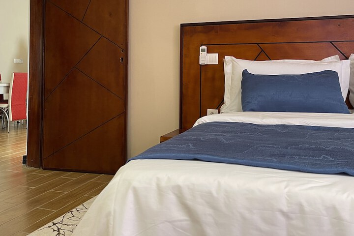 Room 13 of 51