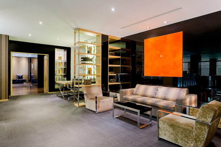 Guest Lobby