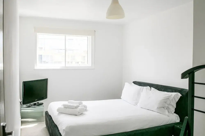 Room 16 of 20