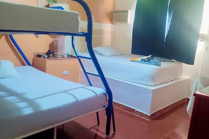 Room 15 of 28