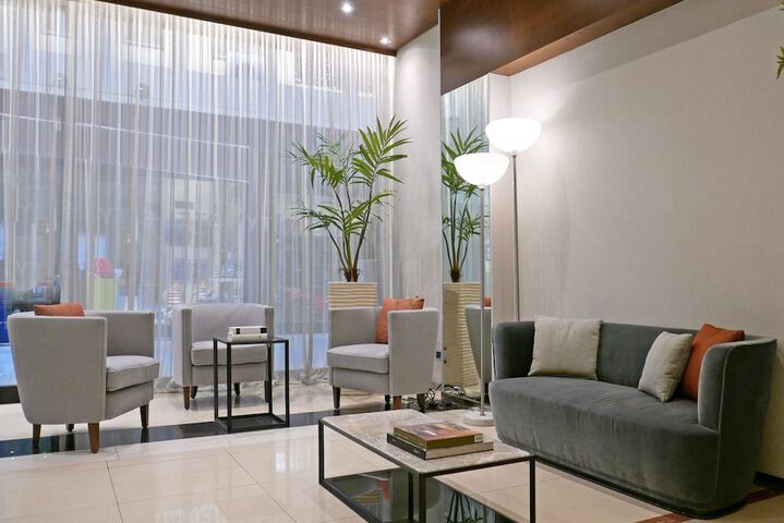 Guest Lobby