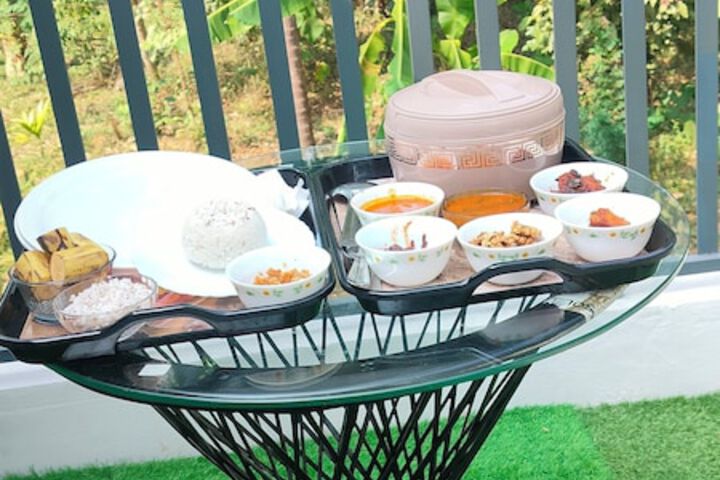 Breakfast/Coffee Service 25 of 33