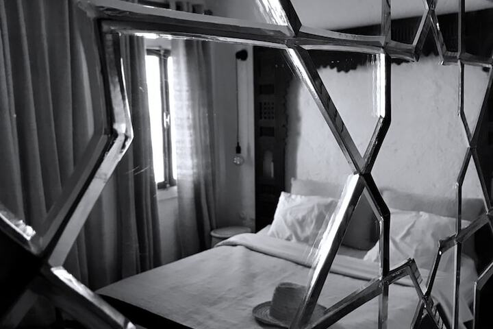 Room 5 of 30