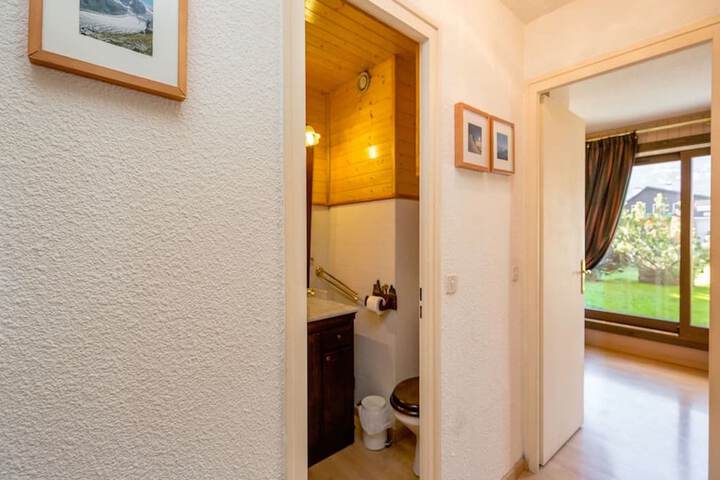 Room 10 of 79