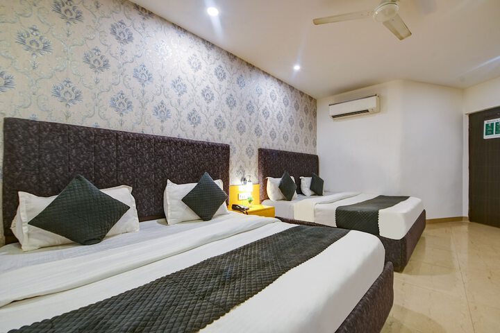 Room 8 of 21