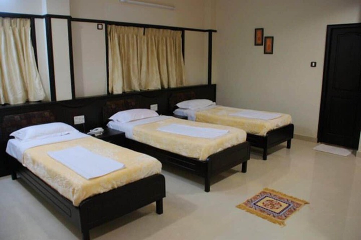 Room 3 of 12
