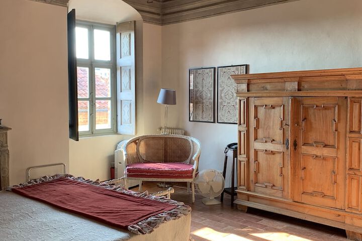 Room 14 of 45