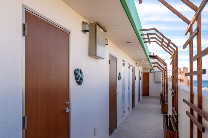 Ballroom/Hall 98 of 120