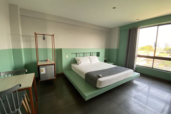 Room 70 of 118