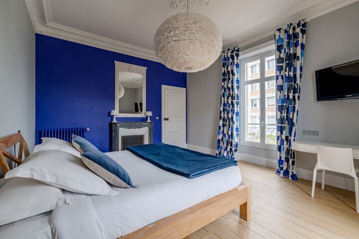 Room 5 of 21
