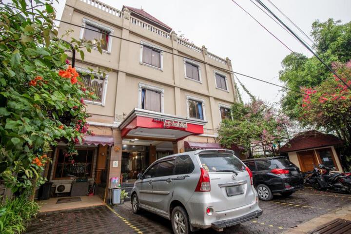 Ardellia Hotel
