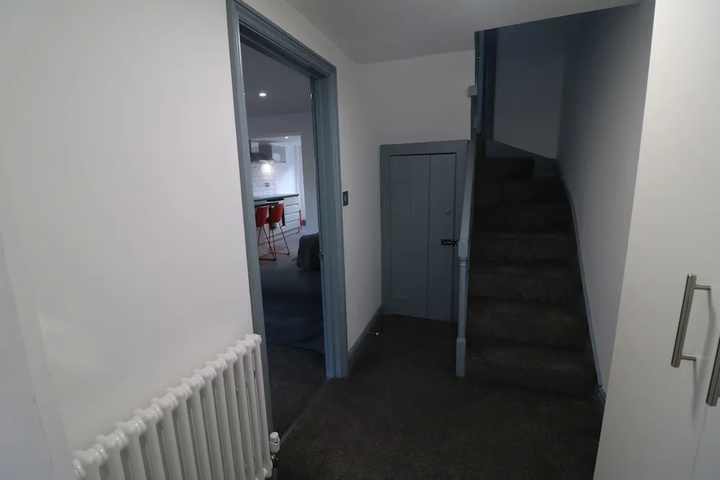 Room 10 of 15