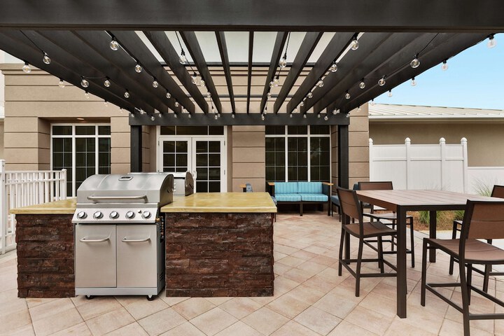 BBQ/picnic area