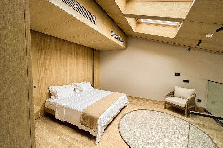 Room 32 of 109