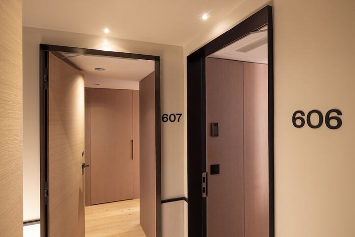 Room 31 of 57