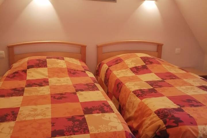 Room 8 of 64