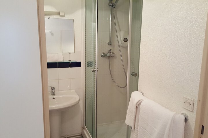 Clean Restrooms