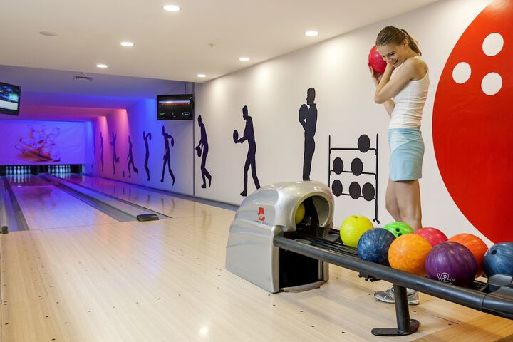 Room 162 of 280