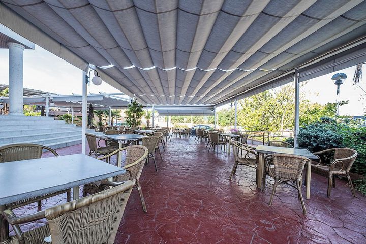 Terrace/Patio 37 of 97