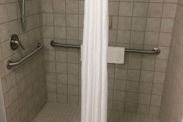 Bathroom shower