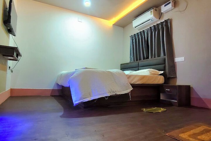 Room 7 of 24