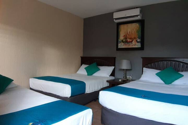 Room 7 of 19