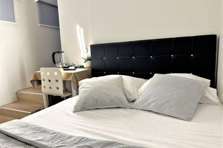 Room 21 of 52