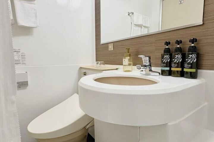 Bathroom Interior Photo