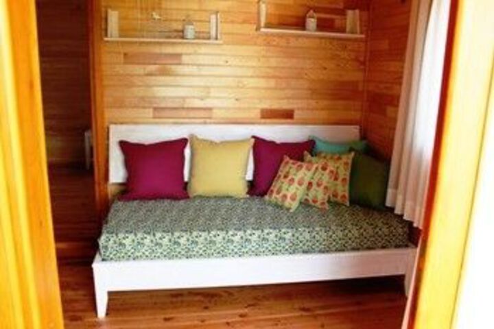Room 16 of 28