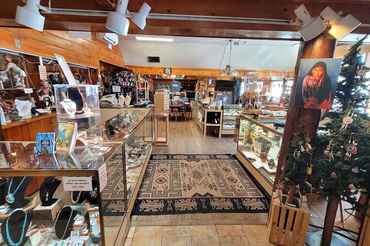 Gift Shop 15 of 21