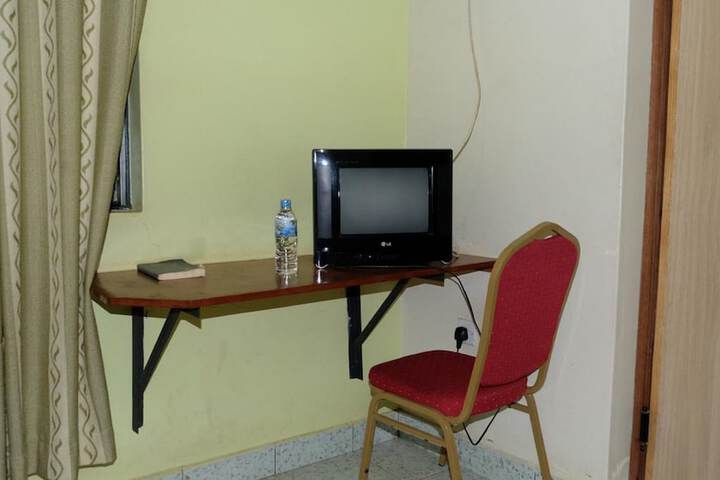 Room 22 of 31