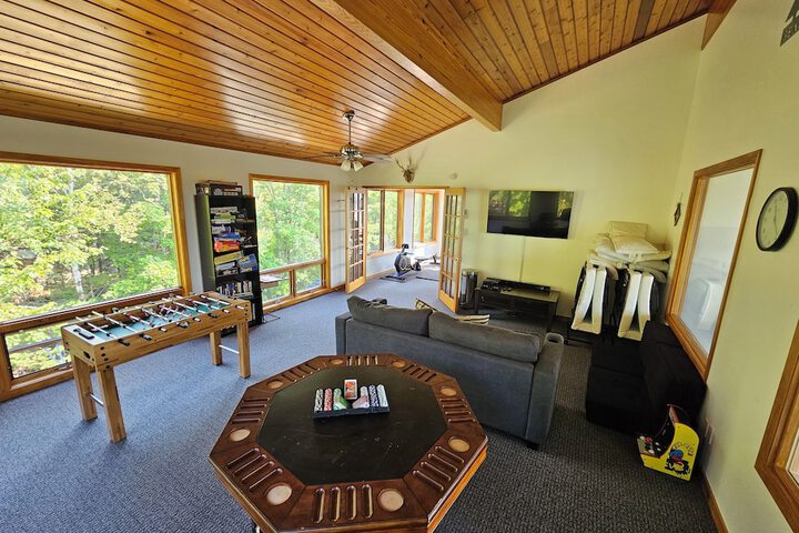 Business Center 92 of 117