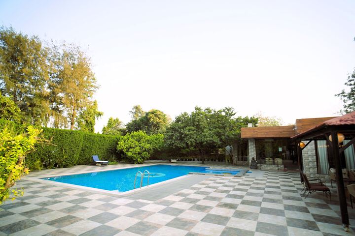 Pool 48 of 79