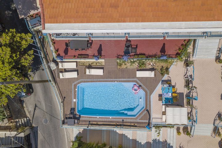Hotel 115 of 126
