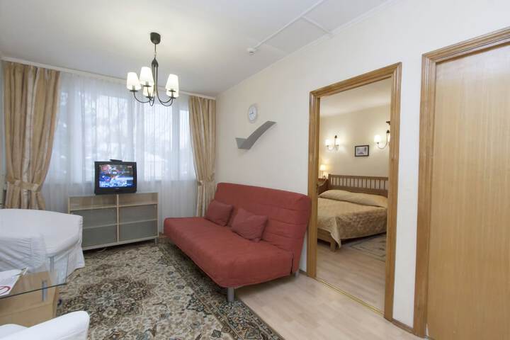 Room 35 of 63