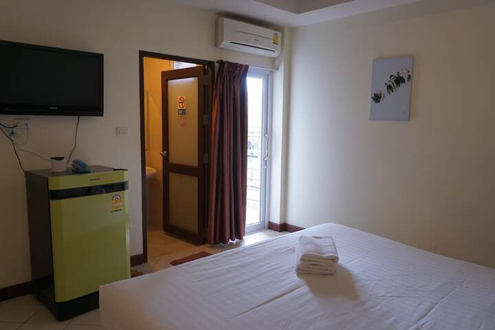 Room 22 of 46