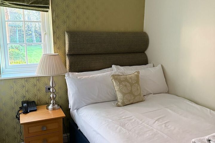 Room 13 of 51